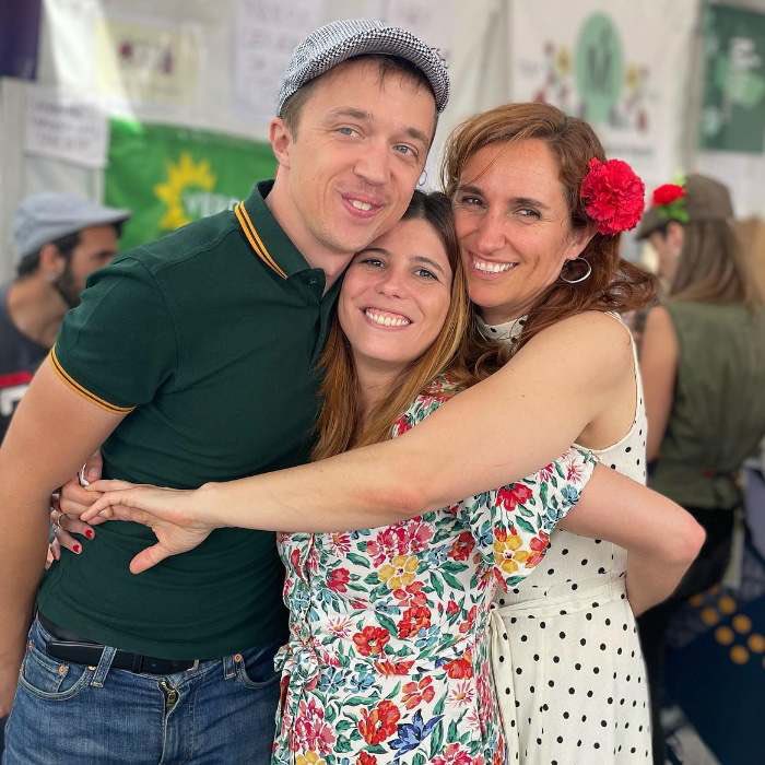 Nadie sabía nada. 
Estad muy atentos porque los mayores hijos de la gran puta que han estado diciendo en los últimos años qué es feminismo, democracia, derechos o libertades, ahora también van a querer que tragues con otro "no se podía saber, esto es estructural".