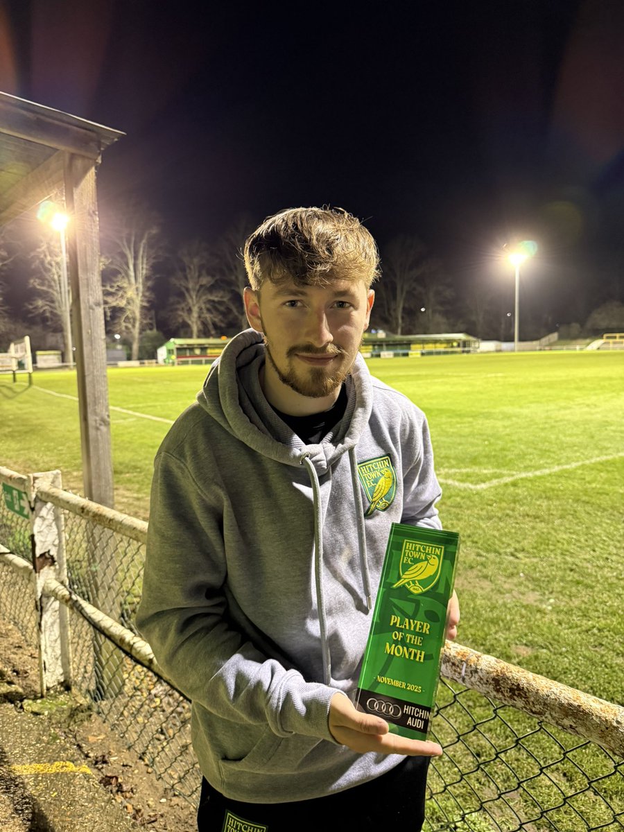 Hitchin Town FC tweet media