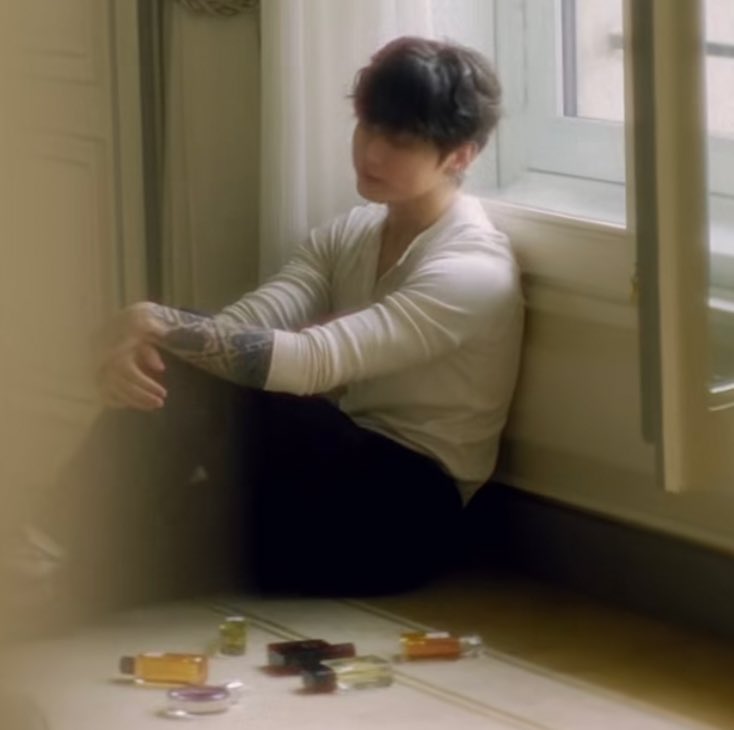 tksovers's tweet photo. Pretty tattoos  full on display oh they know the deal https://t.co/ESaj9emfll
