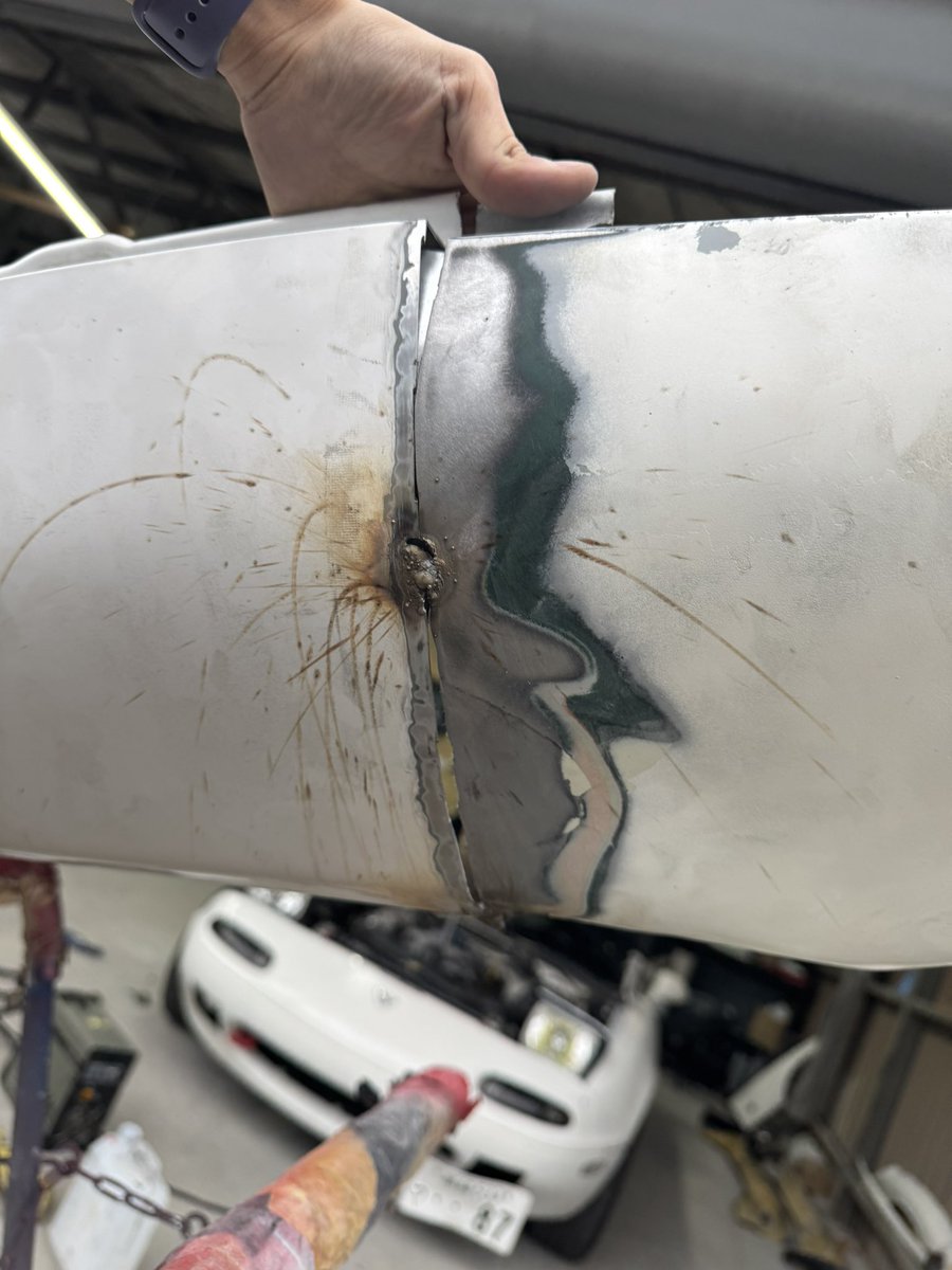 NA⇒NBのニコイチは作ったことが有るし車検も問題無いけど・・・ 逆は