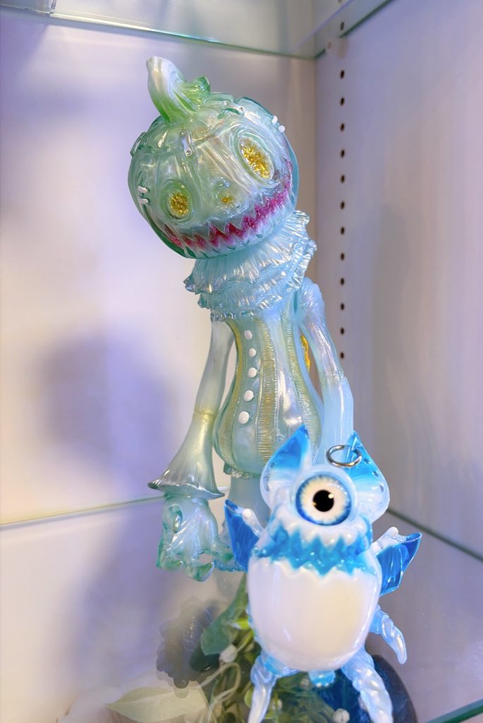 少し遅れましたが、先週のシカフェスで発表されてから絶対に手に入れ