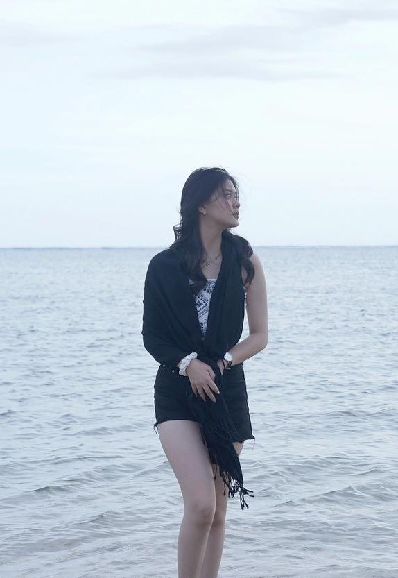 CapGuy_'s tweet image. Angel 🥰
#SunDate