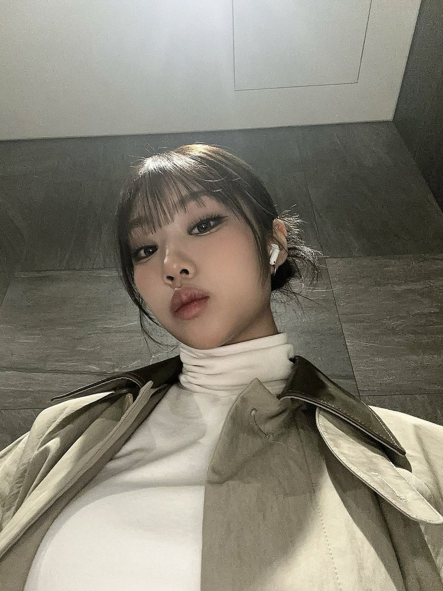 ── KAMIYAH tweet media