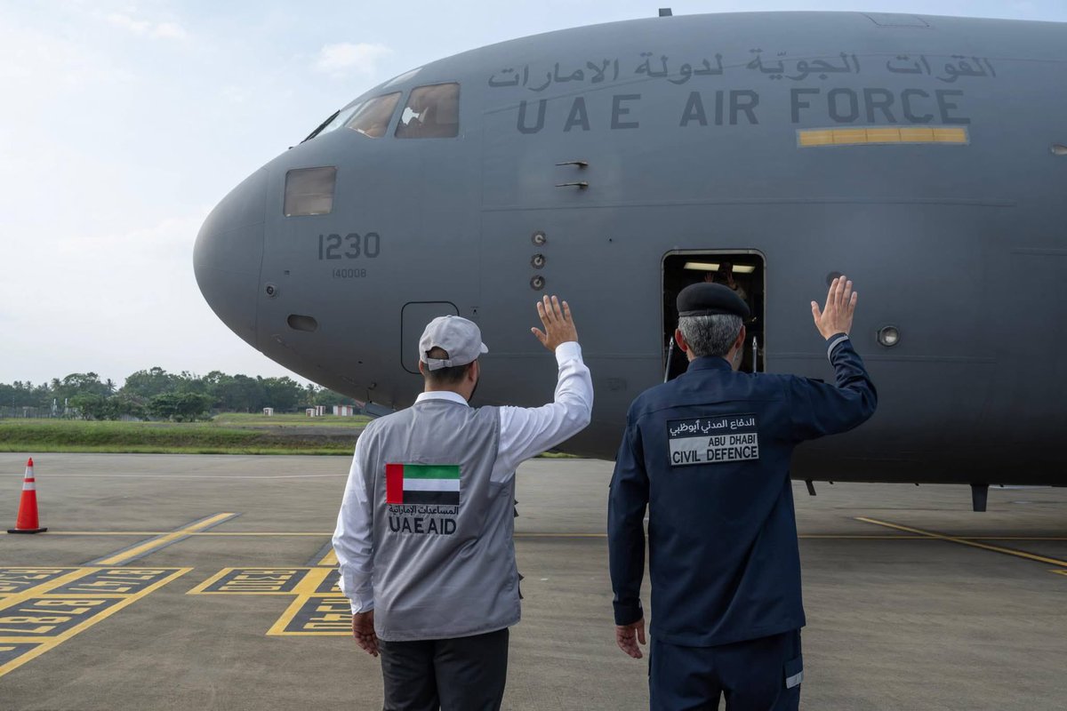 Grateful to the 🇦🇪 UAE Relief Team for standing with Sri Lanka in a time of need.

🇦🇪🤝🇱🇰