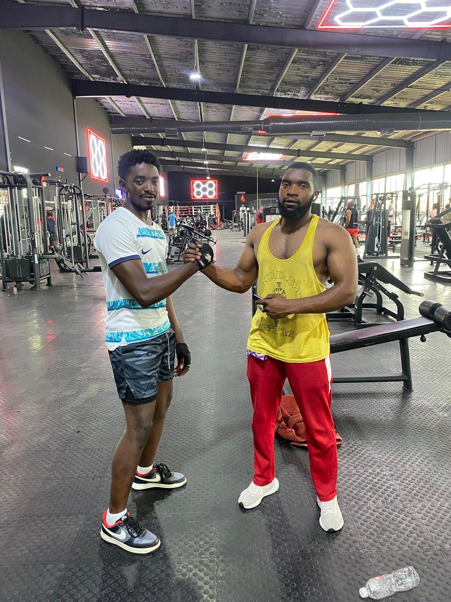 RKalenga10026's tweet image. #BIGRICH