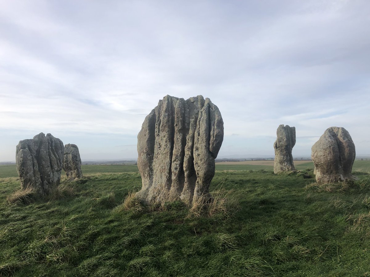 Just visited Duddo Five Stones, aka the Singing Stones, for the first time - wow! Beautiful weathered megaliths crowning the hill, with Northumberland spreading far and wide, and the Cheviots on the horizon. The stones even whistled for us! #StandingStoneSunday