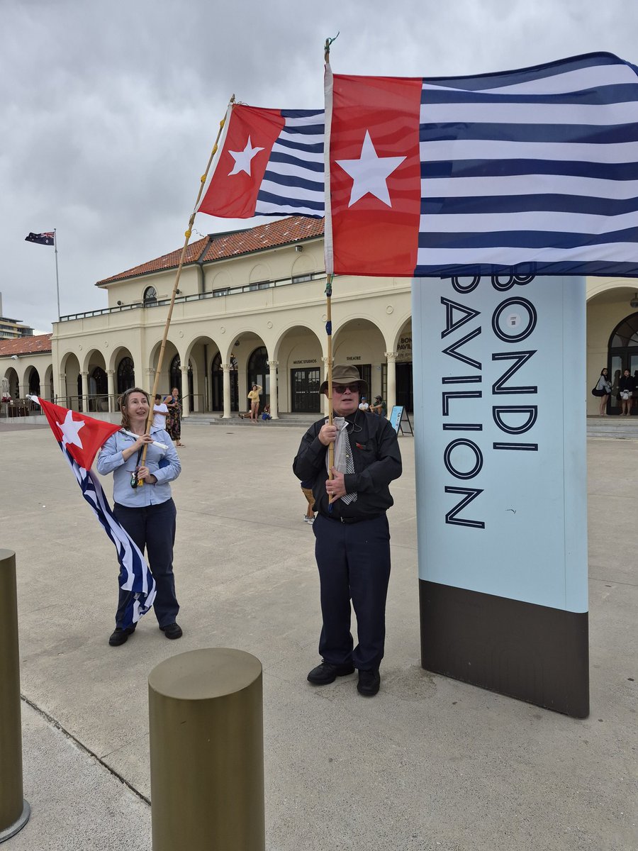 justicehealth's tweet photo. WE ARE SICK OF TERRORISTS REGARDLESS OF MOTIVES  PRAYERS FOR ALL INVOLVED at Bondi. I was there on 1Dec scary  @jewishcouncilAU @TimesofIsrael @AustralianJA @nswpolice Stay safe.   
Several dead in Bondi Beach, Australia Hanukkah shooting  Jerusalem Post https://t.co/3BmBf6HQON https://t.co/QkO0uhhd8O