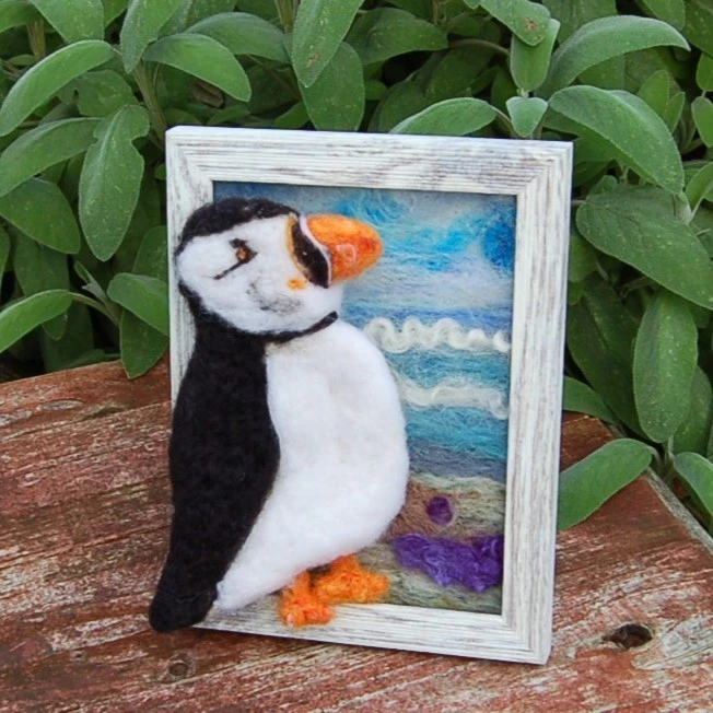 Yorkshireharec1's tweet photo. Needle Felted Wool Puffin picture, textile art, fibre art https://t.co/47BVfgaZ9Y #eBay via @eBay_UK https://t.co/n6hgUpucnC