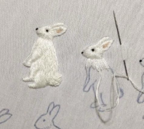 dreamyyarchive's tweet image. pretty embroidery arts