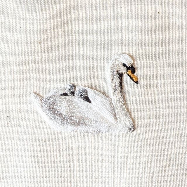 dreamyyarchive's tweet image. pretty embroidery arts