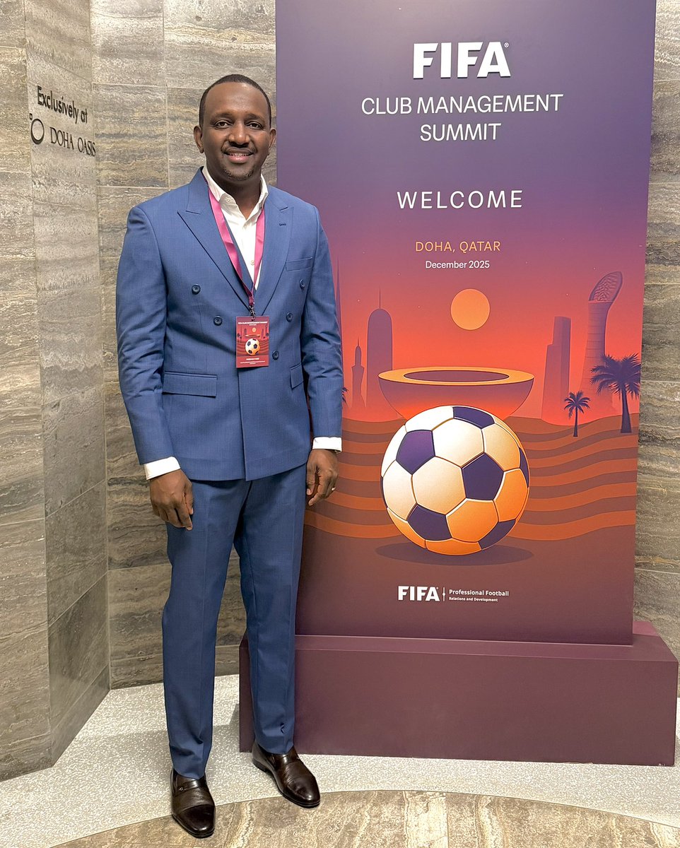 YoungAfricansSC's tweet image. 𝐅𝐈𝐅𝐀 𝐂𝐋𝐔𝐁 𝐌𝐀𝐍𝐀𝐆𝐄𝐌𝐄𝐍𝐓 𝐒𝐔𝐌𝐌𝐈𝐓. Doha, Qatar

Rais wa Klabu yetu, Mwenyekiti wa Shirikisho la Vilabu(ACA) na Mjumbe wa kamati ya mashindano ya vilabu FIFA, Eng. Hersi Said akiwasili pamoja na Makamu wa Rais wa Klabu yetu Arafat Haji kwenye Kongamano…