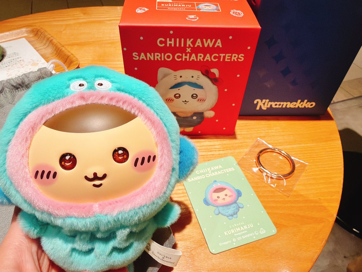 ちいかわ×サンリオキャラクターズ Kiramekko 古本屋×シナモロール