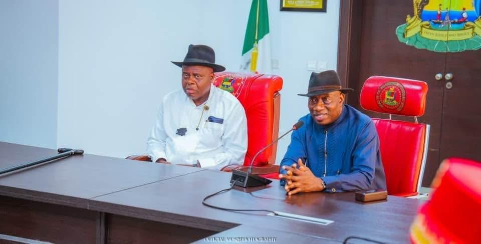 Imranmuhdz's tweet image. Bayelsa State Governor Douye Diri has directed that an autopsy be conducted to establish the cause of death of his deputy, Senator Lawrence Ewhrudjakpo, who passed away on Thursday at the age of 60.

The governor made the announcement during a condolence visit by former President…