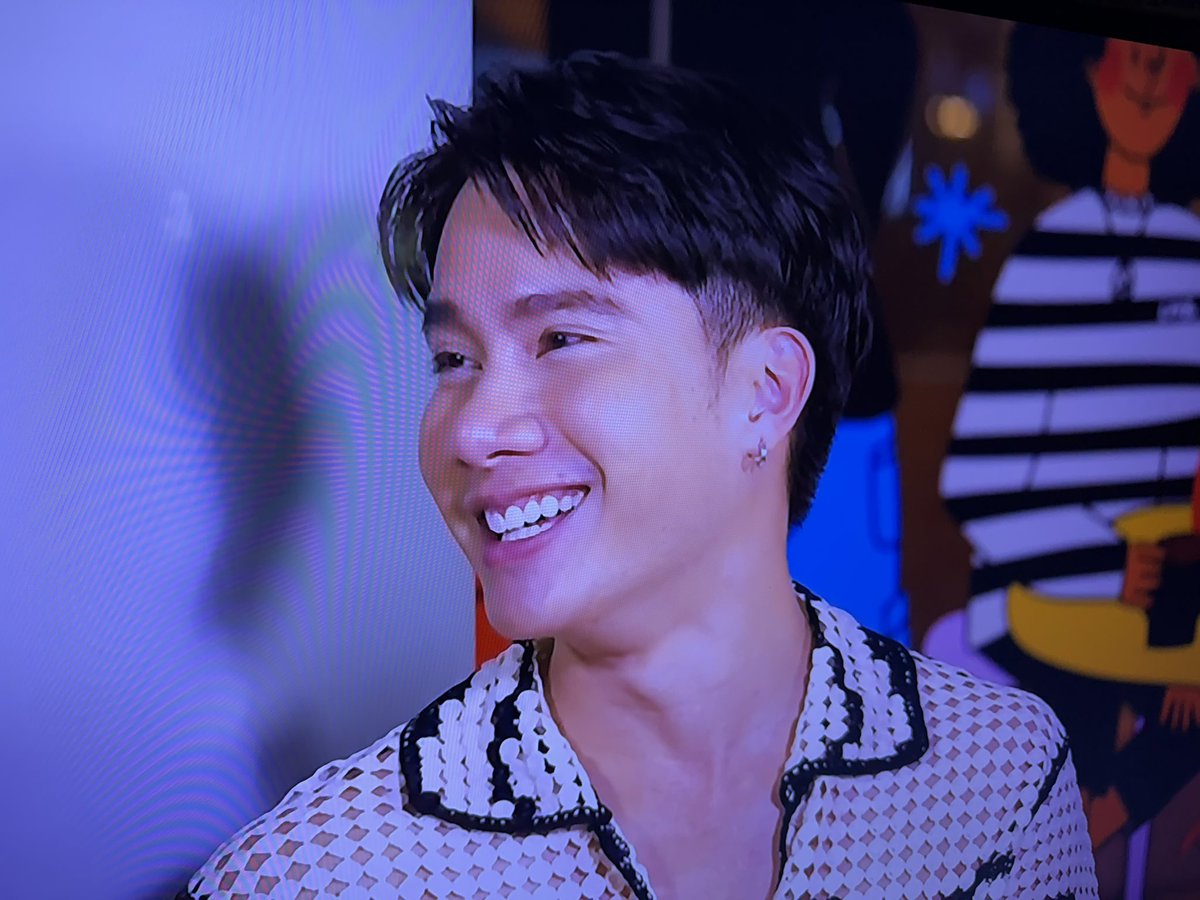 __BeWithU__'s tweet photo. เดี๋ยวค่อยดูย้อนหลังอีกรอบ 😄 https://t.co/SlmZukHPIS