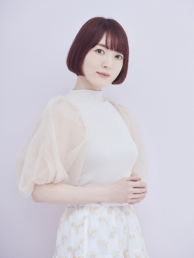 kana hanazawa