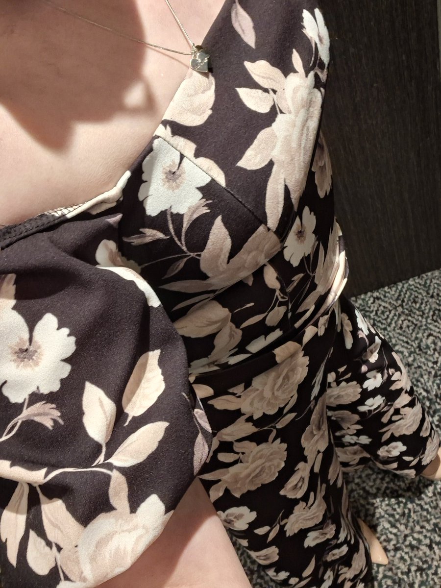 Even while at a wedding I took time out to remind you how pathetic and small you really are 💋