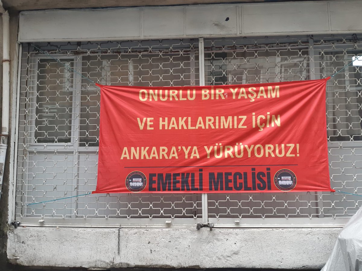 Emekliler Meclisi'nin açılışına son 1 saat !
Tüm halkımızı davet ediyoruz!