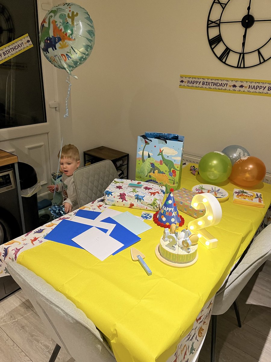 Tom young tweet media