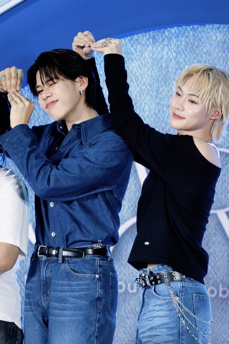 251214  

🎀🎀 sososo lovely 

LEGO TUI SARAN OPENING
#CDSSaranJeansXLegoTui 
#LYKN #TuiChayatorn #Lego_rapeepong