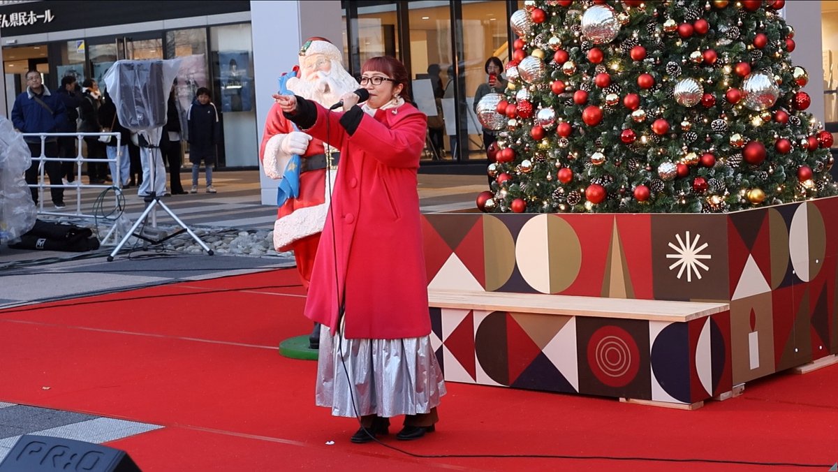 swe_aaa_ter's tweet photo. YAMAGATA Christmas Market 2025
#朝倉さや
#ぼる塾
#山形テレビ
さやちゃんの熱唱と”素”のトークで💖温まりました
とてもい楽しい時間でした😊
（いつも投稿が遅くてゴメンやで🙇‍♂️） https://t.co/Uv80cmQAZn
