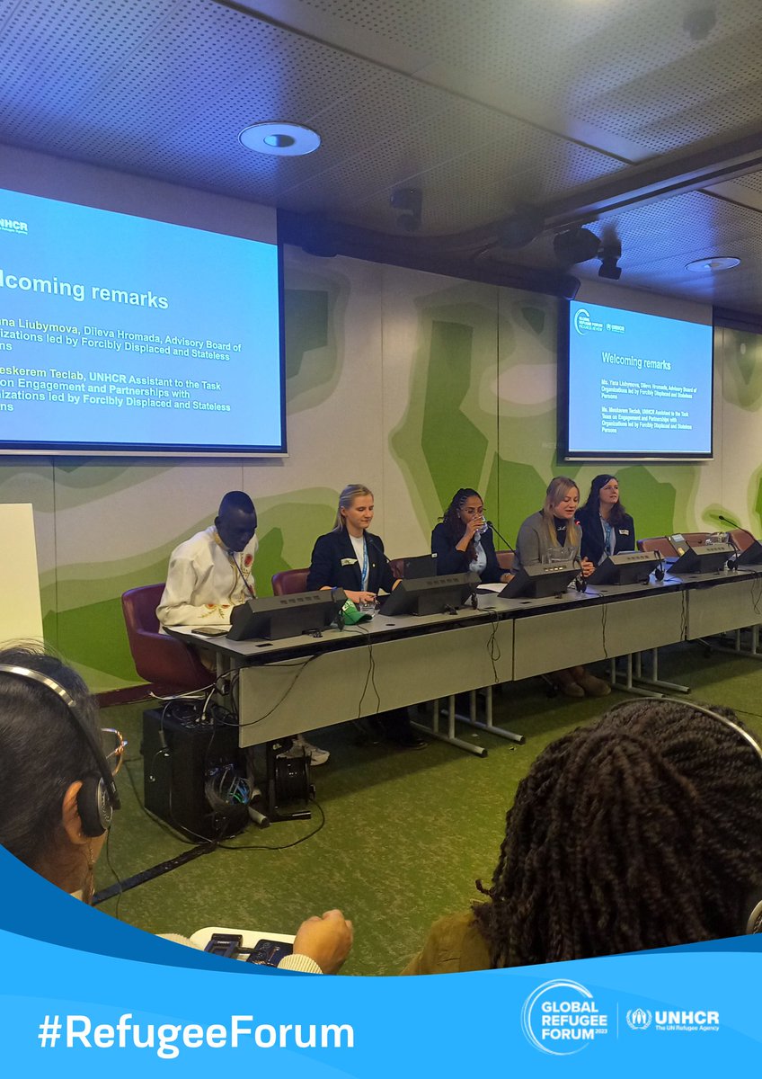 En el marco del evento oficial de la revisión del progreso del Foro Global de Refugiados (GRF)se formaliza la sesión introductoria en Ginebra con los delegados y ONGS que trabajan en la protección de los DDHH de los Refugiados y desplazados.
#RefugeeForum #Acnur #ConLosRefugiados