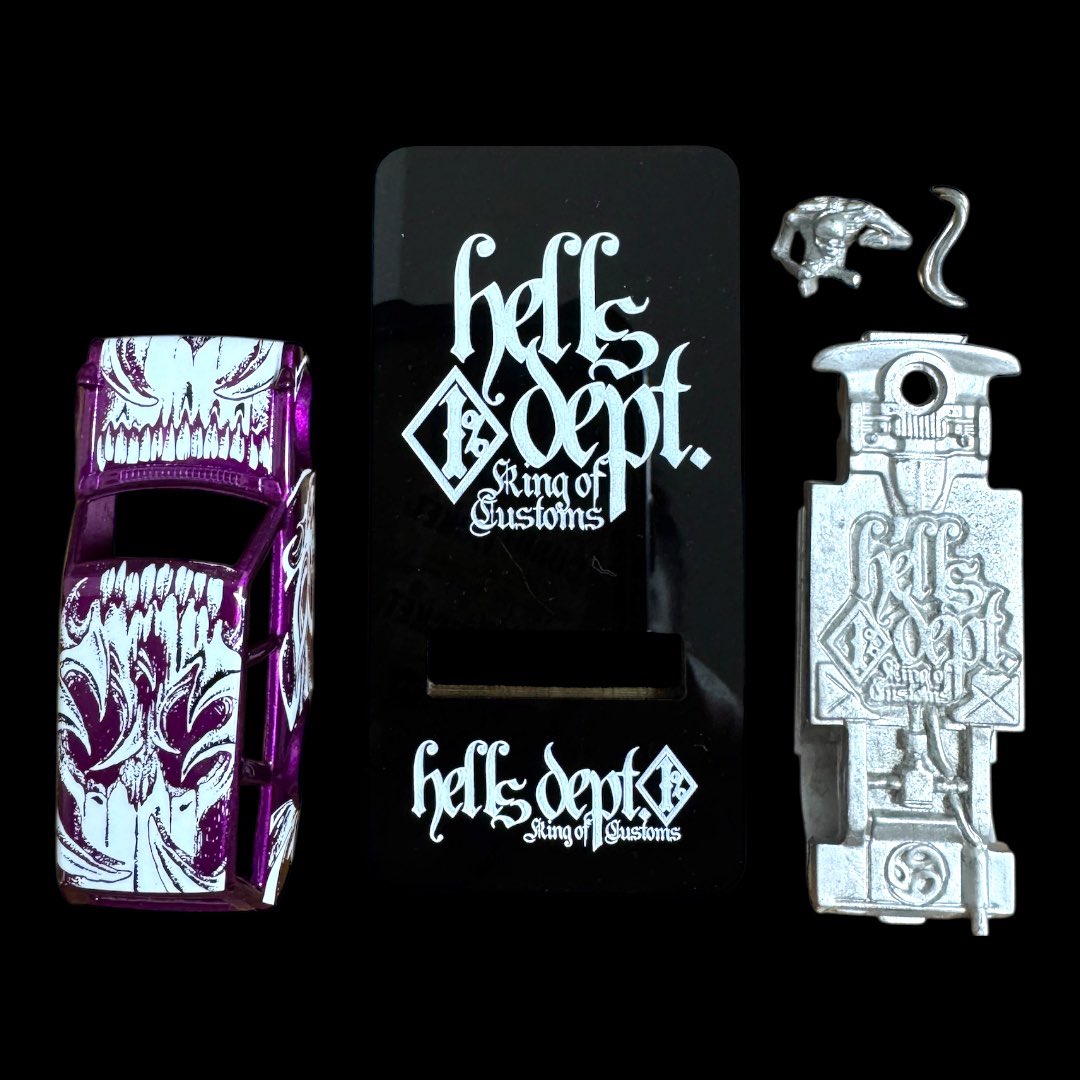 hells_dept_jdc's tweet image. 本日20時より！
LINE登録者限定の
特別セット販売を実施します

20:00になりましたら
公式LINEからメッセージをお届けします

まだご登録がお済みでない方は、
以下のURLからお友だち追加をお願いします👇
➡️  lin.ee/H1xlyyf