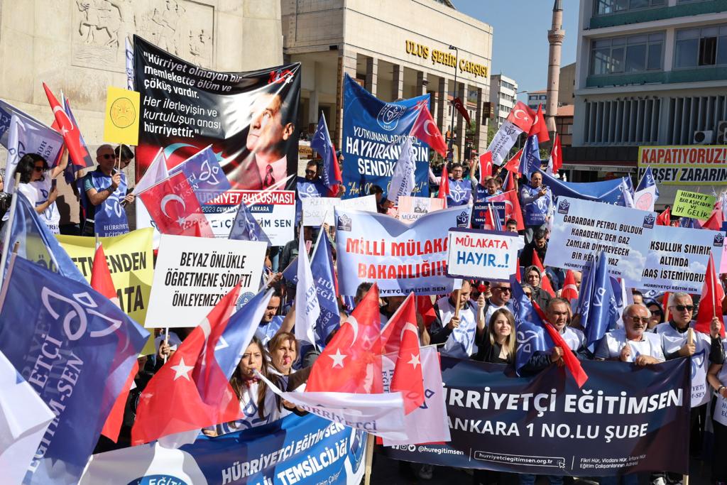 1611 mülâkat mağduru öğretmenlerimiz başta olmak üzere ek atama yapılarak mağduriyetler giderilmelidir.
TBMM'de yapılacak düzenleme ile bu meseleyi çözmek herkese derin nefes aldıracaktır. Bu talebe duyarsız kalınmamalıdır.
<a href="/tcbestepe/">T.C. Cumhurbaşkanlığı</a>
<a href="/tcmeb/">Millî Eğitim Bakanlığı</a>
<a href="/TBMMresmi/">TBMM</a>
#Meb25BinEkAtamaSonKPSS