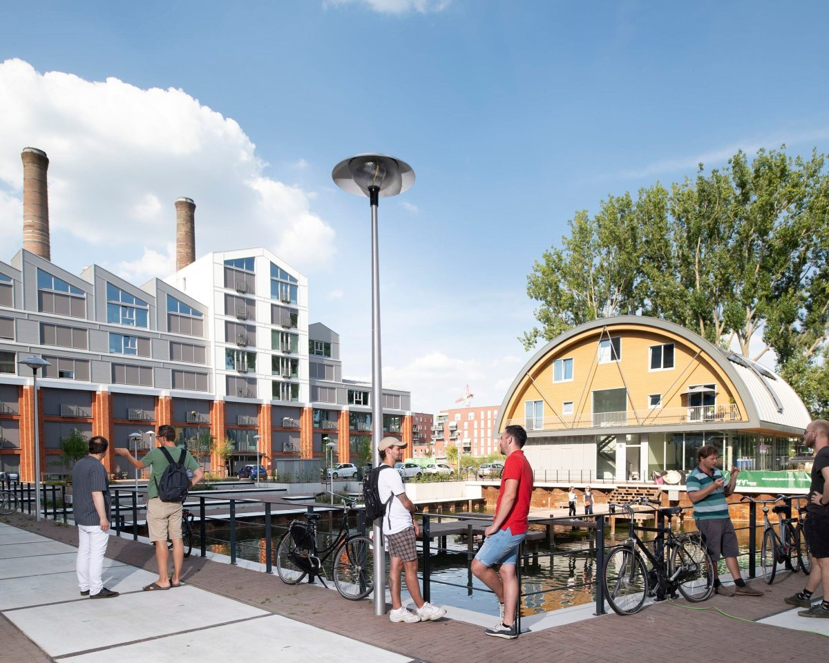 Archello's tweet image. Wilhelminawerf introduces robust, locally sourced materials to shape a new waterfront neighborhood in Utrecht.
archello.com/project/stads-… 

#LandscapeArchitecture #MaterialDrivenDesign #WaterSensitiveUrbanDesign