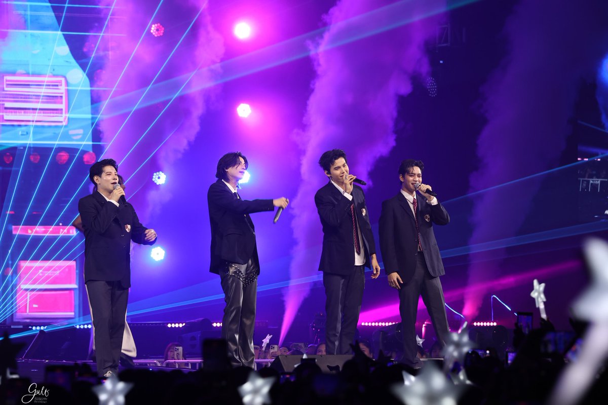 แก๊งค์คนหล่อ ประจำธารไทป์!!

GULF FAN CONCERT
#GulfEternalBackHome
#GulfEternalFancon2025