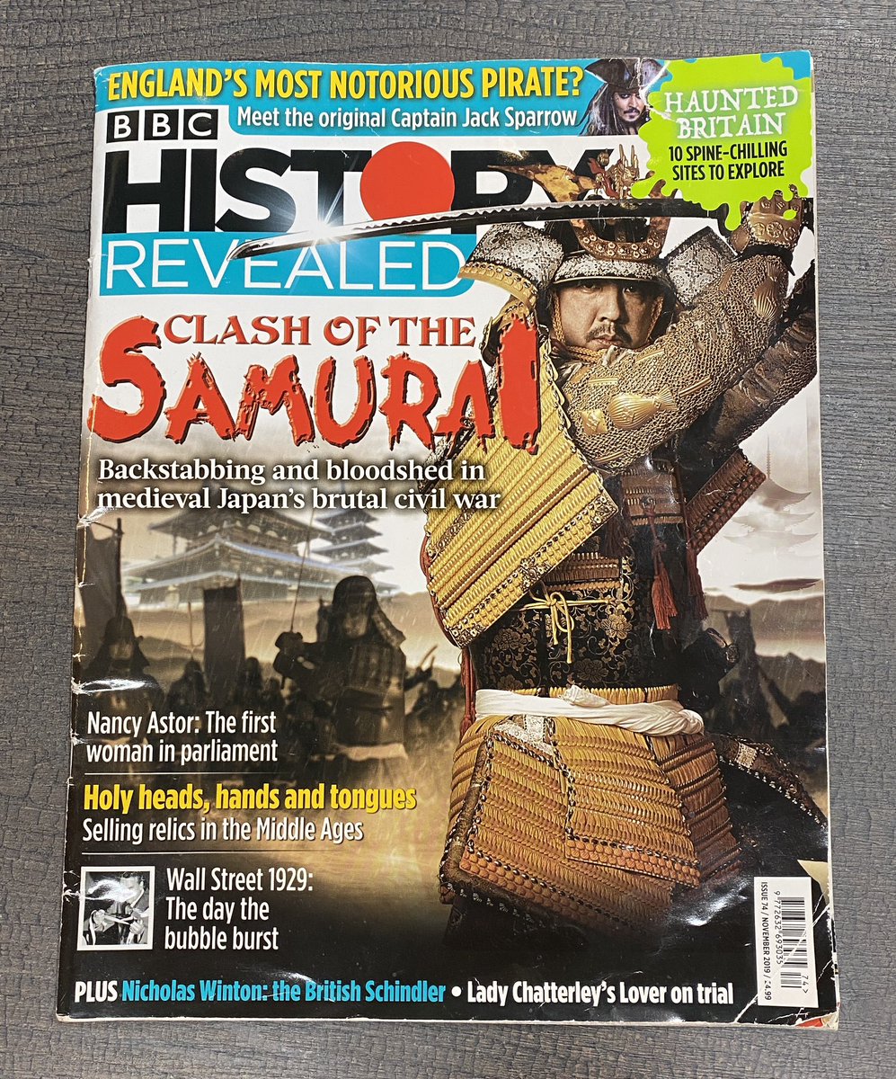 samurai_pic's tweet photo. 来日されたジョニー・デップさんが話題じゃが、当スタジオの総大将は、イギリスBBCの歴史的事件を紹介するマガジン「BBC History Revealed」の表紙に写真が使われたことがあってな、ジョニーさんよりも大きく写っているとお客様に自慢しておるぞ🤣 https://t.co/Xm04srPnGJ