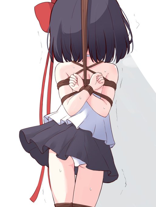 縛られてる後ろ姿が好きなので琉奈ちゃんに実践してもらいます⛓🎀⛓ 