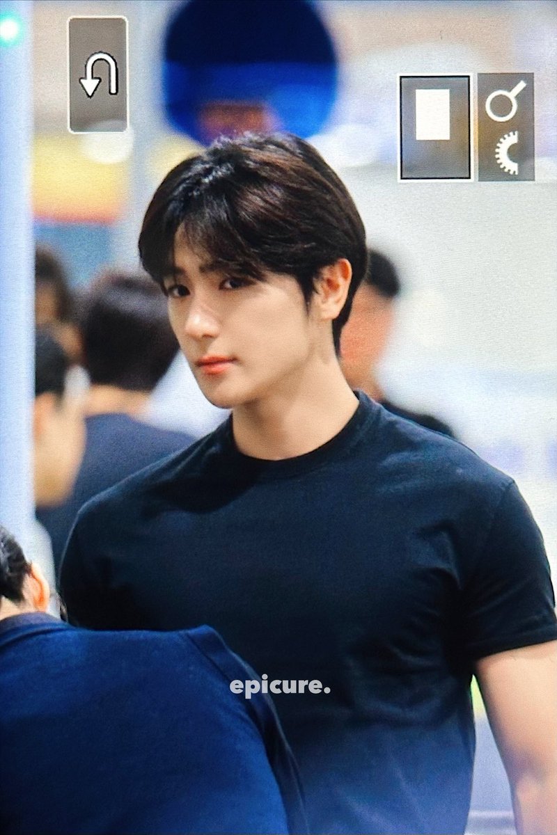 epicure913's tweet image. 251214 PVG #현재 #이재현 #HYUNJAE