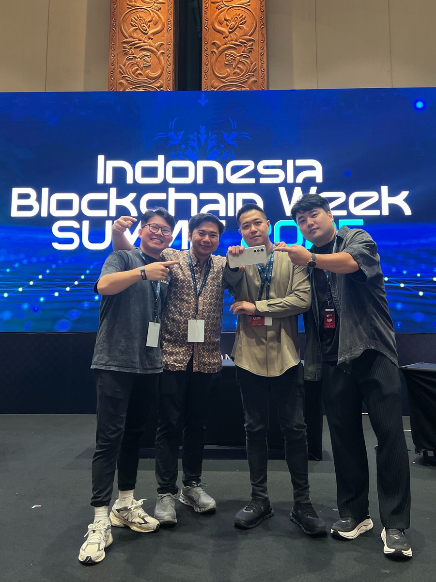 DI (Decentralized Intelligence) tweet media
