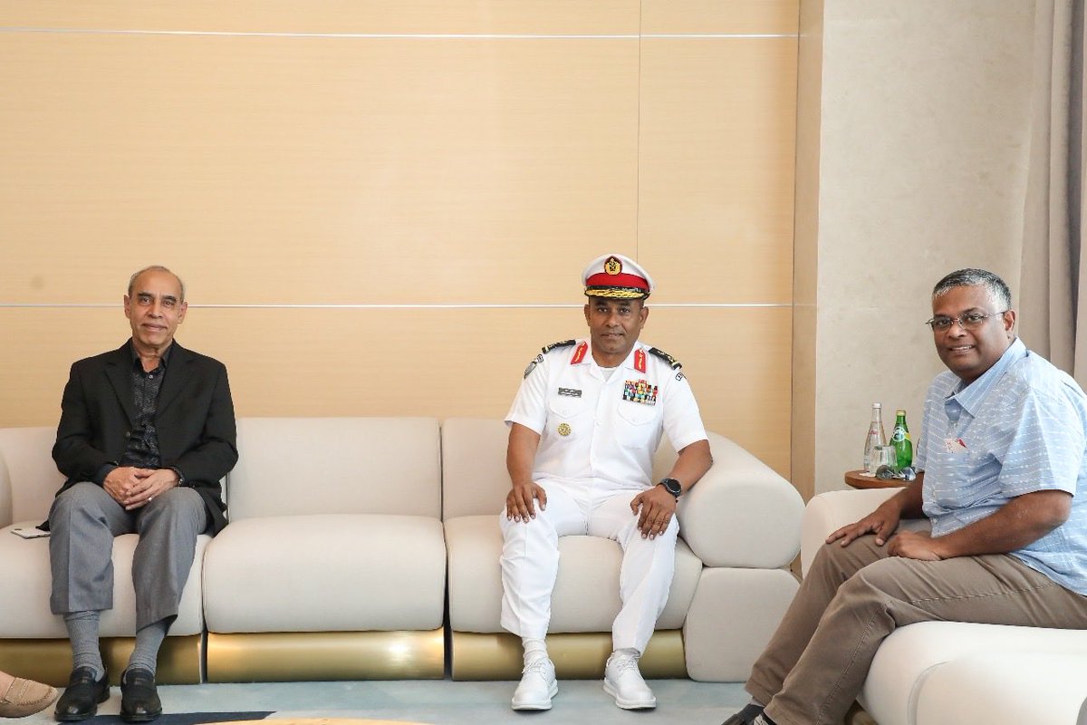 HCIMaldives's tweet photo. VAdm Tarun Sobti, UYSM, AVSM, VSM, #DCNS visited Maldives today to attend closing ceremony of 8th Edition of Ex Ekatha. 

The visit aims to further strengthen robust &amp; growing maritime partnership between 🇮🇳 🤝🇲🇻 

@indiannavy
@SpokespersonMoD
@MNDF_Official
@HQ_IDS_India https://t.co/9v5jUosCg4