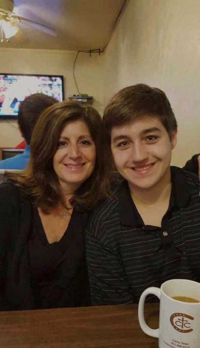 DaRandomguy3's tweet image. Exciting times at Brown University as students rally for change! It’s inspiring to see such engagement in shaping our campus community. Let’s keep the momentum going and make our voices heard! #BrownUniversity