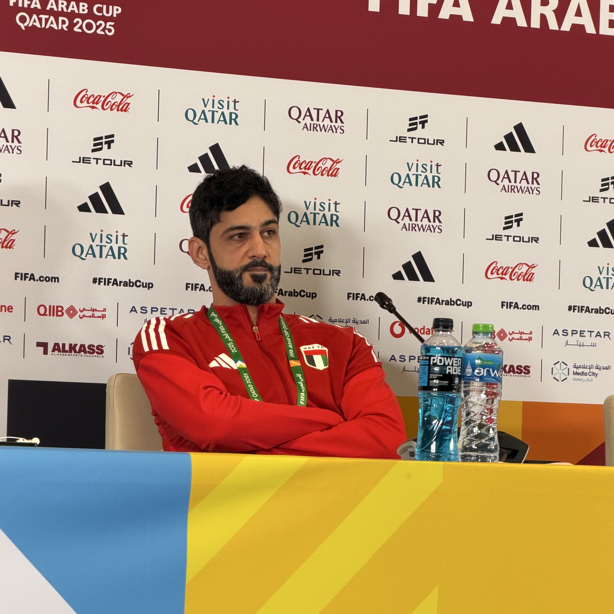 عادل الحوسني لاعب منتخب الإمارات في المؤتمر الصحافي: - الطموحات كبيرة بعد الوصول إلى نصف النهائي، المباراة لن تكون سهلة، ولكن جميع اللاعبين جاهزون. #المغرب_الإمارات 