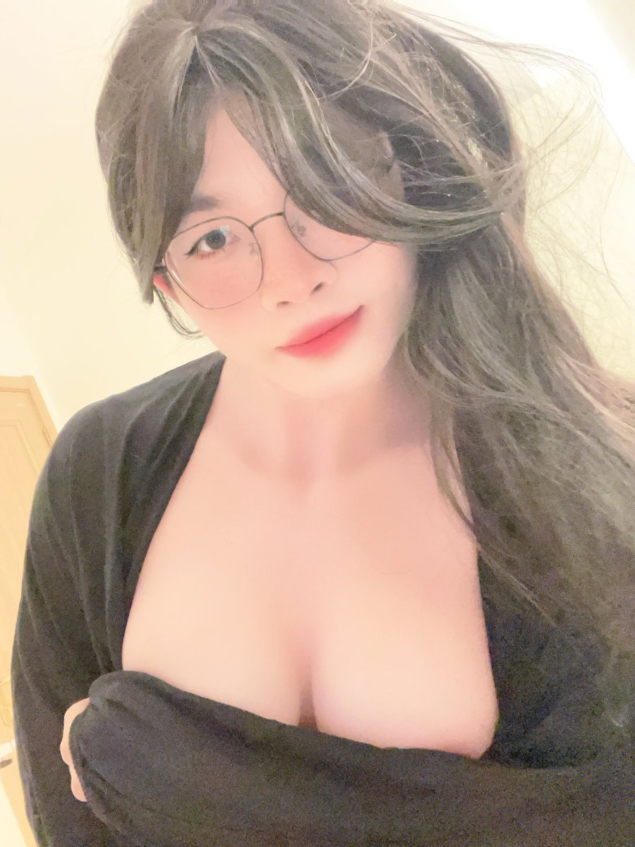 bb_sss12's tweet photo. 记录一下自己的美丽 https://t.co/yAErMQ2uDs