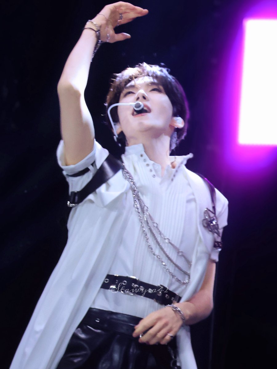 Stawysa42's tweet photo. 251214

#TWS #투어스 #YOUNGJAE #영재 #ヨンジェ https://t.co/ucu3YicJsE