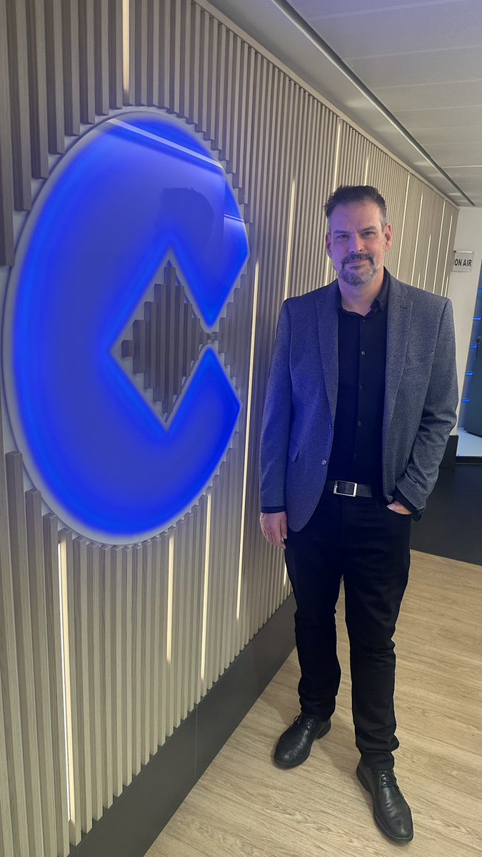 Hoy estaré en La Cope a partir de la 13:00, hablamos de #hipnosis y de mi show Los Hipnonautas #lacope