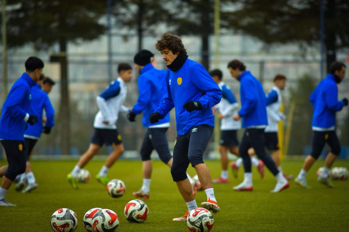14.12.2025 | Beştepe Antrenman Günlüğü
#Ankaragücü 💛💙 
#MaçaDoğru