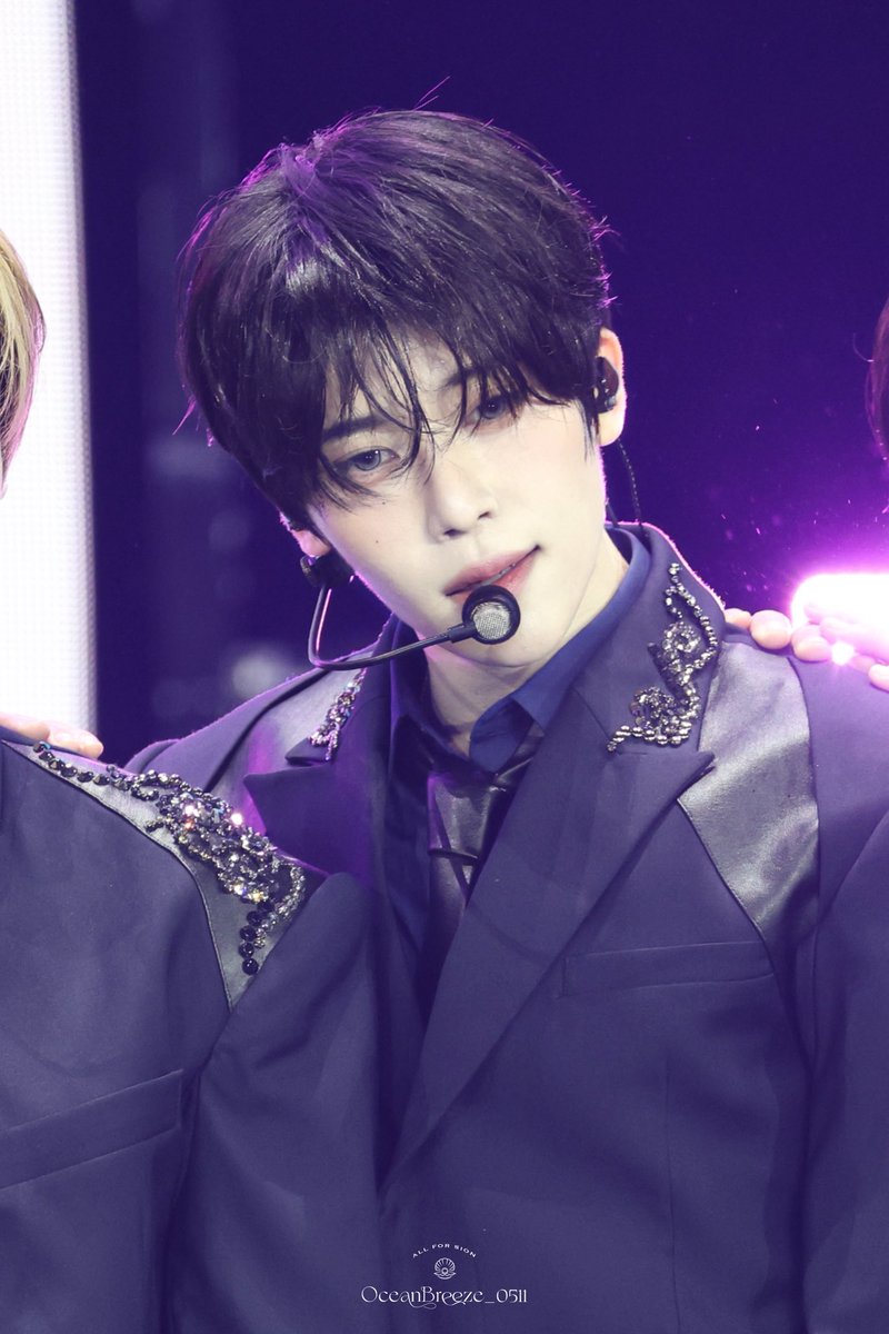 251214 뮤뱅

💟💜🪻

#시온 #SION #シオン #NCT #NCTWISH #엔시티위시