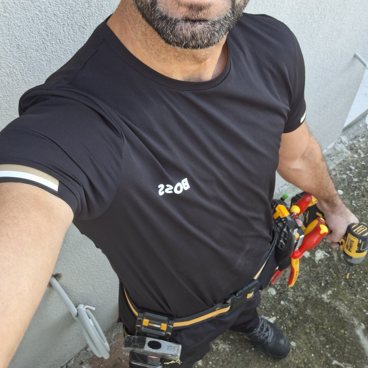 ΚΑΤΑΔΡΟΜΕΑΣ tweet media