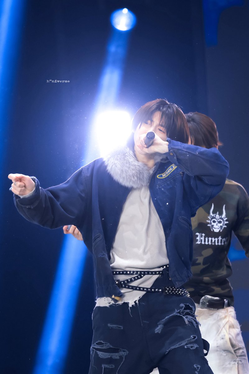 hoon_1_verse's tweet photo. 251214
#CORTIS #코르티스 #주훈 #JUHOON https://t.co/g7vP4eugNe