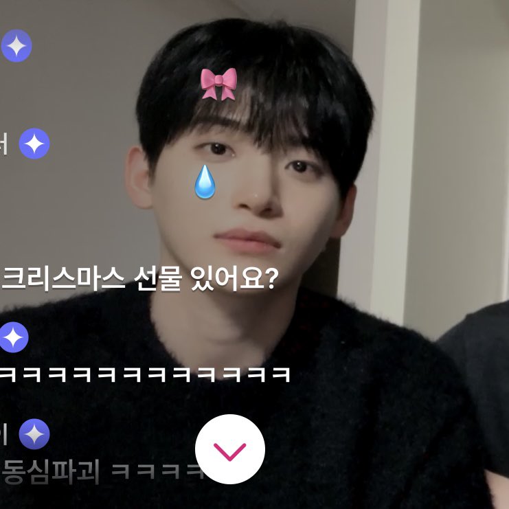 mgmgmg0205's tweet photo. 라이브왼쪽자리의숙명 https://t.co/sahlku5kas