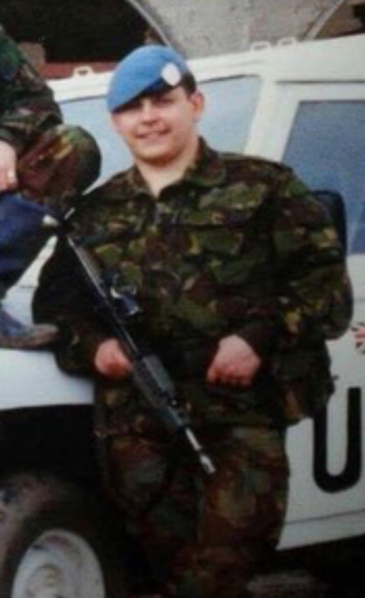 HarryBucknall's tweet image. A POSITIVE ATTITUDE equals positive outcomes - #doublelegamputee #MarkSmith’s #mantra whom It was my privilege 2 interview 4 #humannotheroic, @Blesma #podcast. Mark’s stoicism, determination &amp;amp; courage is an example to us all.  
podcasts.apple.com/us/podcast/epi… @ColdstreamGds