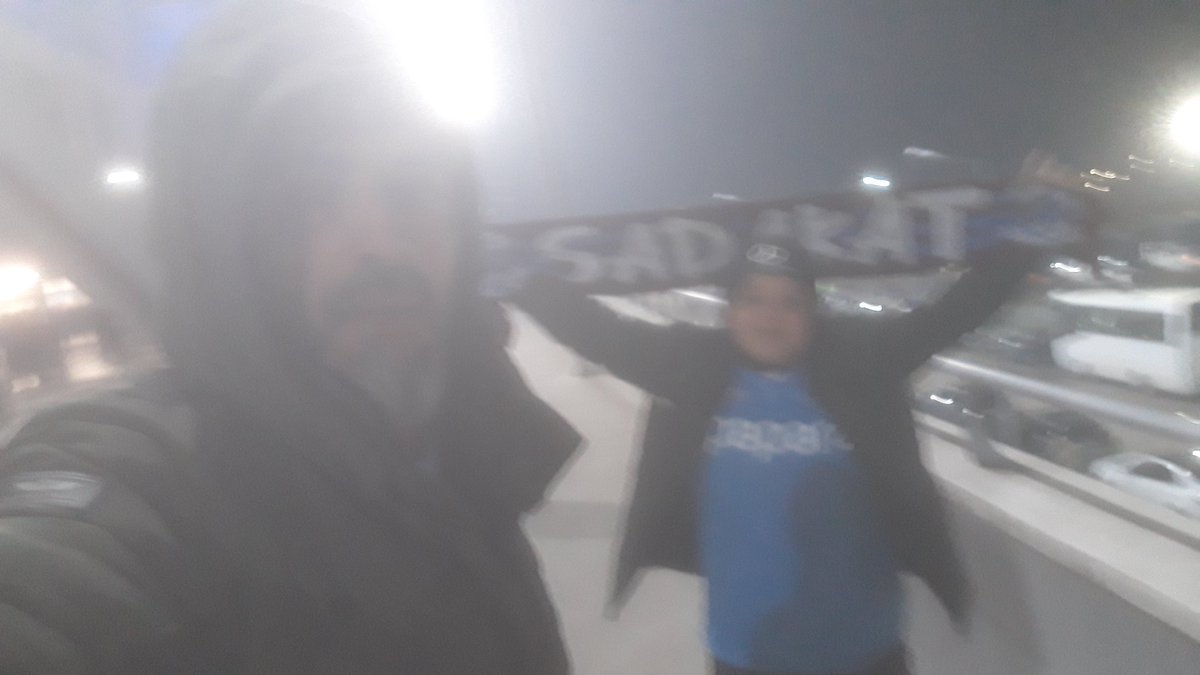 Her zaman'ki gibi sevdamızla yan yana