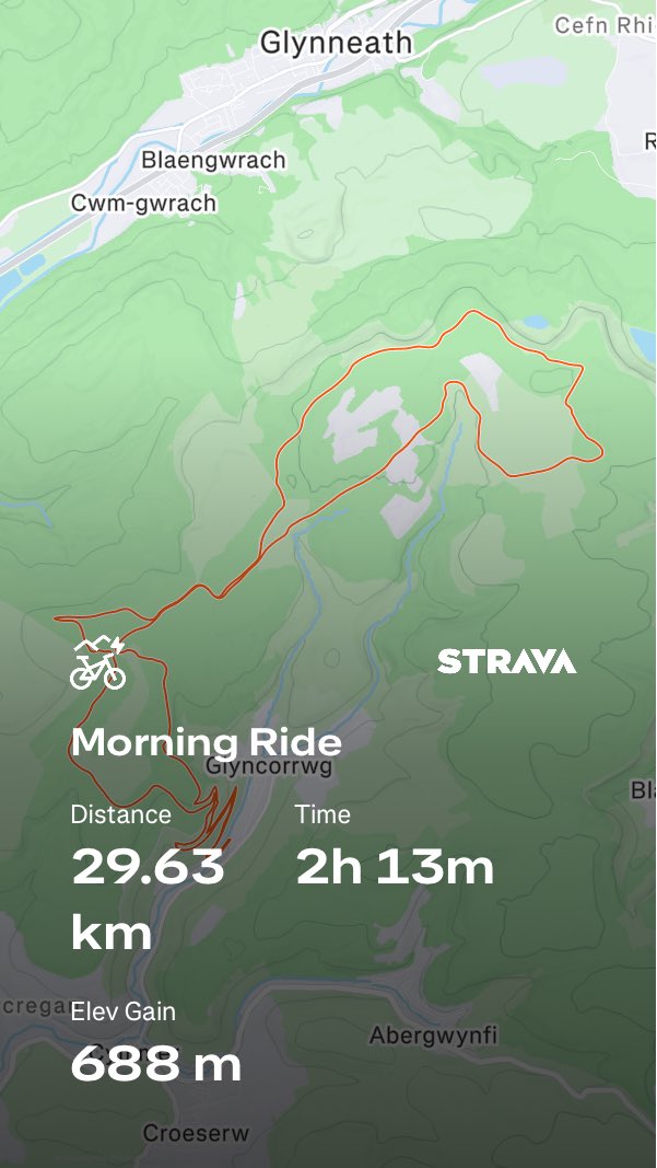 ChrisMason1066's tweet photo. #absolutemtb #ukmtbchat #mtb Well that was a good stretch of the legs couple of sections of Skyline at #glyncorrwg with the bro ticking of some new trails for us. Epic views above Hirwaun still a bit of battery left aswell which is a bonus 👍 https://t.co/uvhKivzoEL
