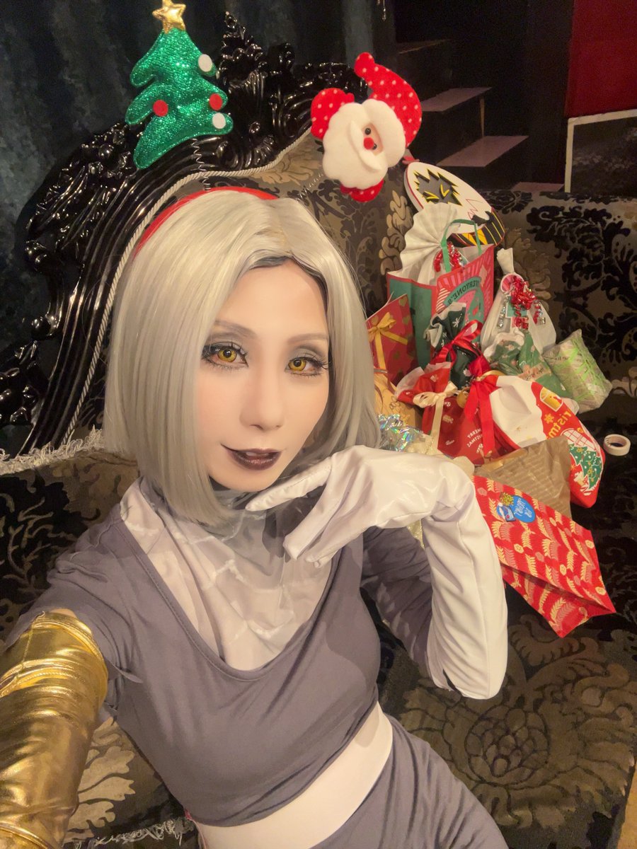 はちゃめちゃに浮かれたリュートでクリパにお邪魔させてもらってきた〜⚔️🫶
闇堕ちはしない世界線笑
 #hellisforeverxmas1214