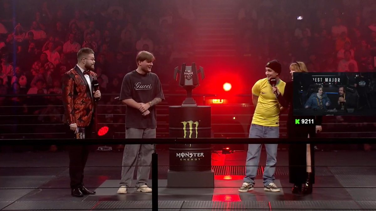 TACOCS's tweet photo. hey @s1mpleO, are u mad? https://t.co/QjGM4dXYnm