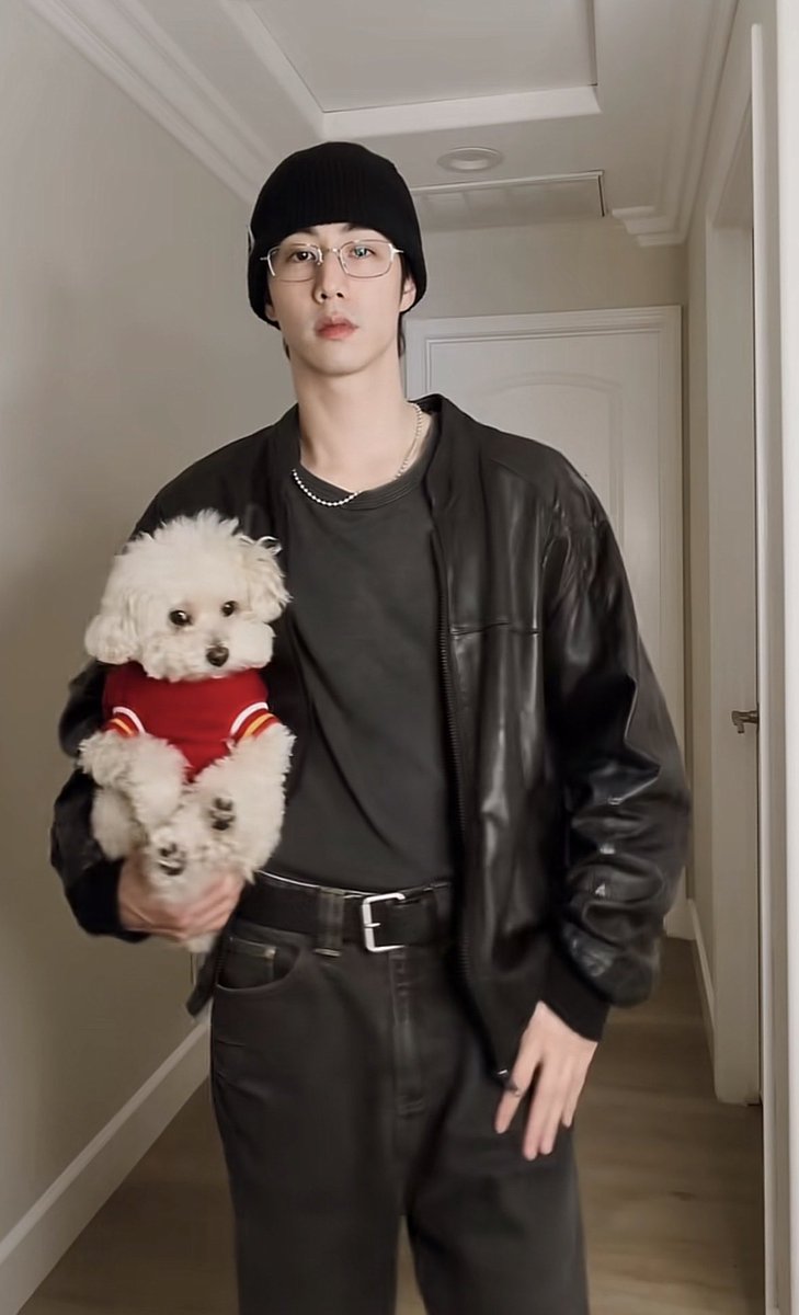 🕸 (@clownformt) on Twitter photo 